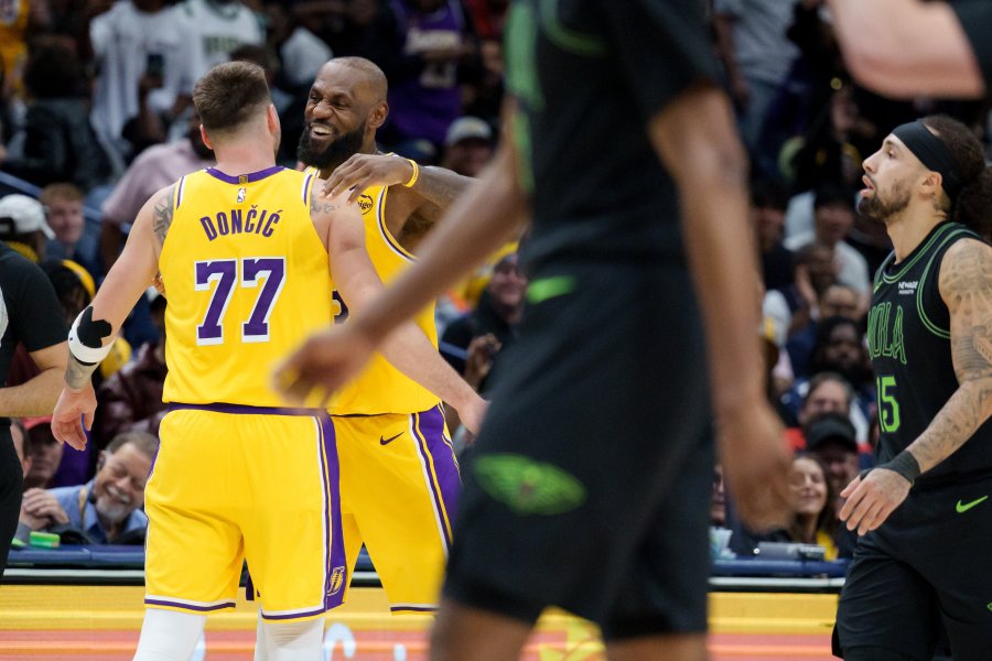 Ню Орлиънс Пеликанс Лос Анджелис Лейкърс1