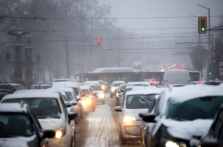 сняг София обстановка