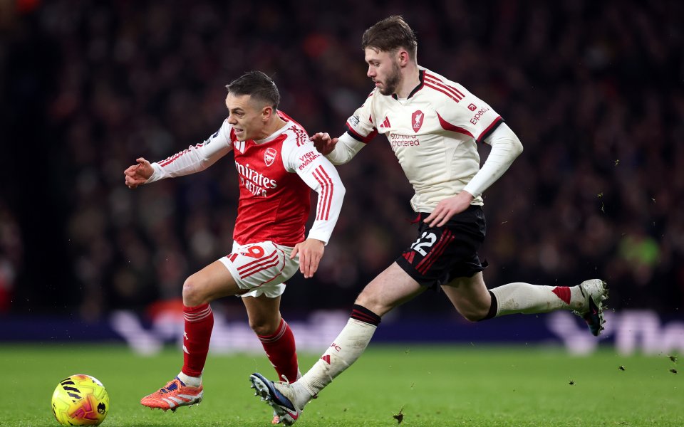 Уникално: може ли Англия да участва със 7 отбора в ШЛ