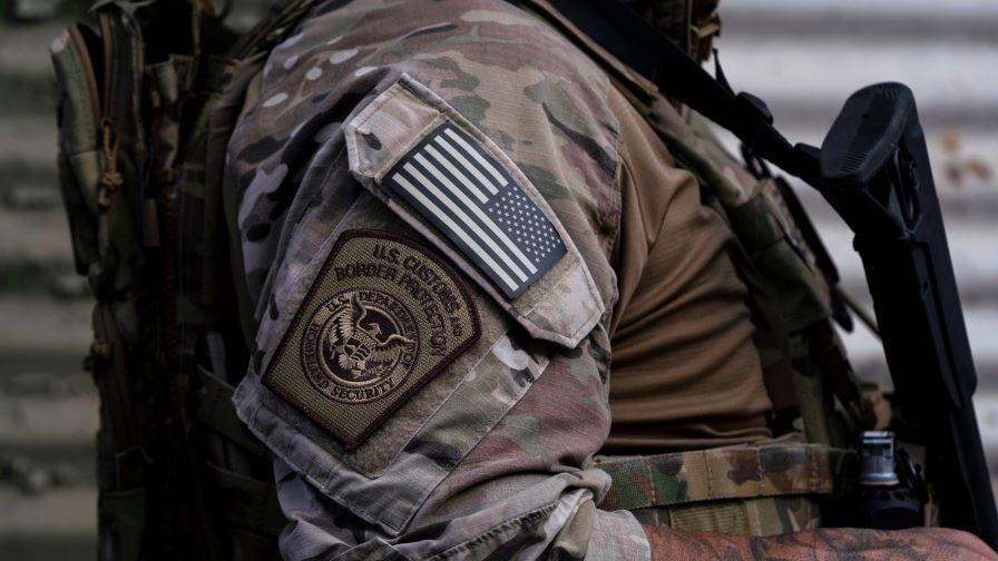 Агенти на митническата и гранична служба на САЩ простреляха двама души в Портланд