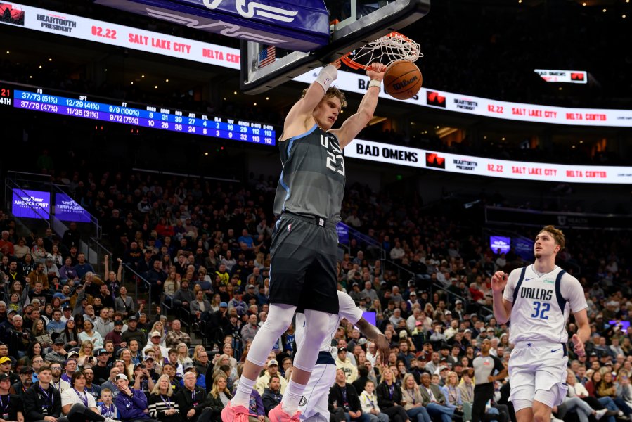Юта Джаз Далас Маверикс1