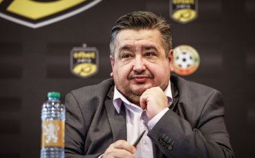 Караиванов посочи колко пари ще вземат отборите от солидарните плащания и разкри за среща с Левски
