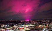 Небето над Бирмингам мистериозно се оцвети в ярко розово, оставяйки жителите удивени