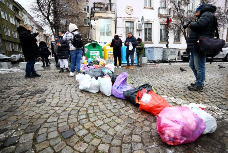 Граждани протестираха