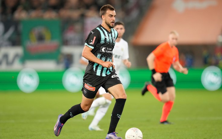 Вердер Бремен уреди нападател от Щутгарт