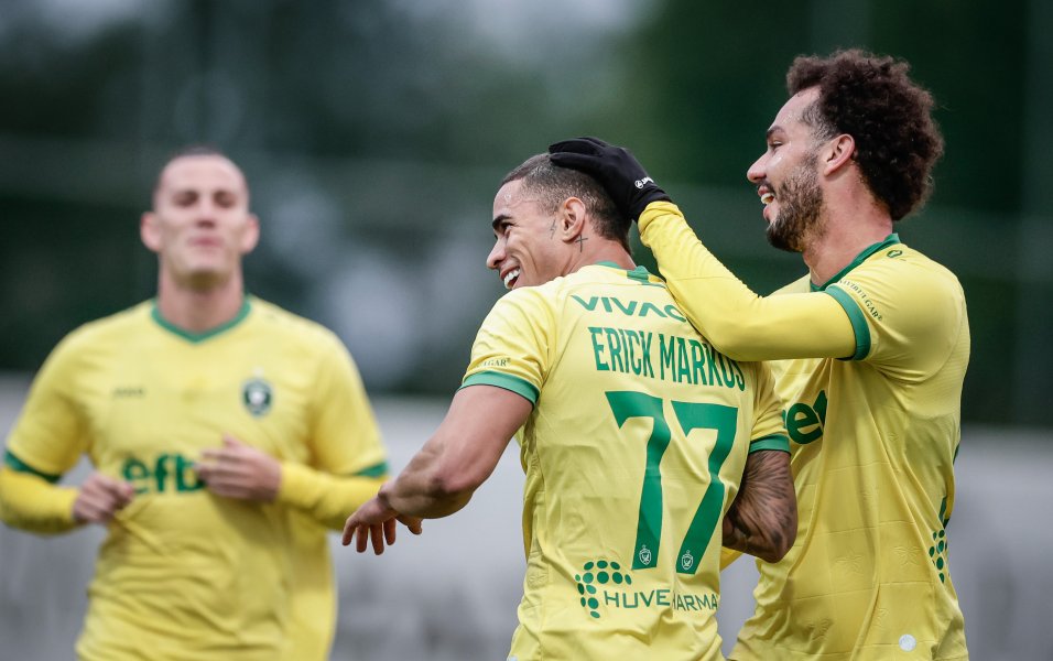 Лудогорец Пакш1