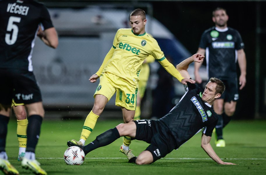 Лудогорец Пакш1