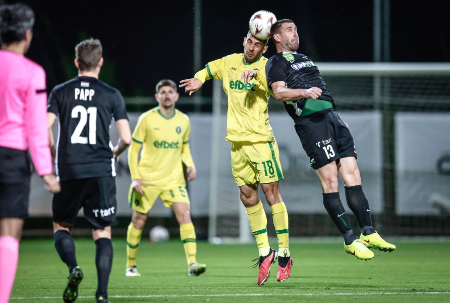 Лудогорец Пакш1