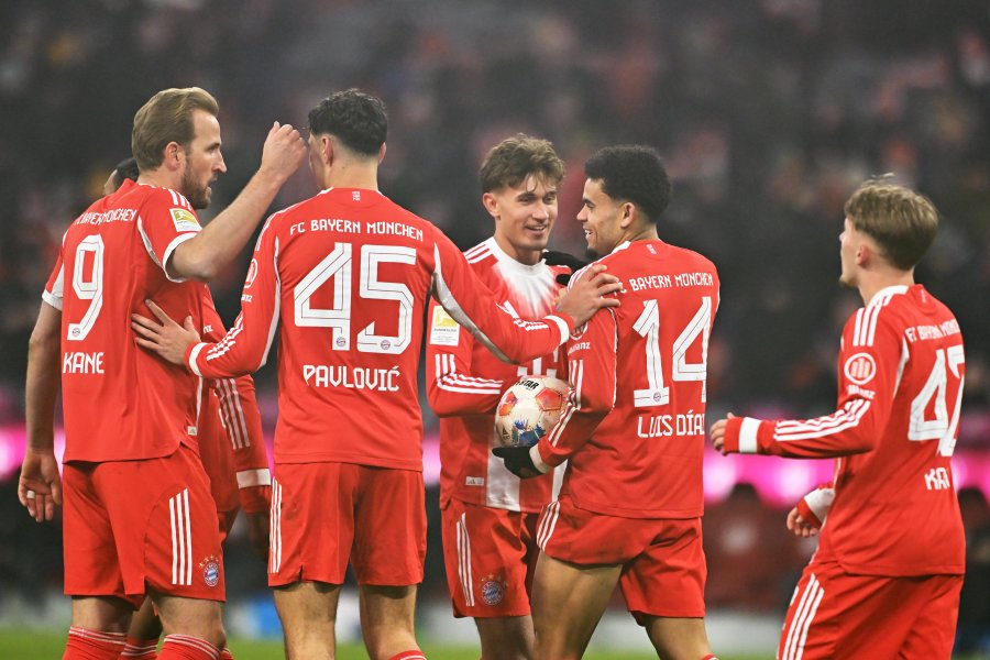 Байерн Мюнхен Волфсбург1