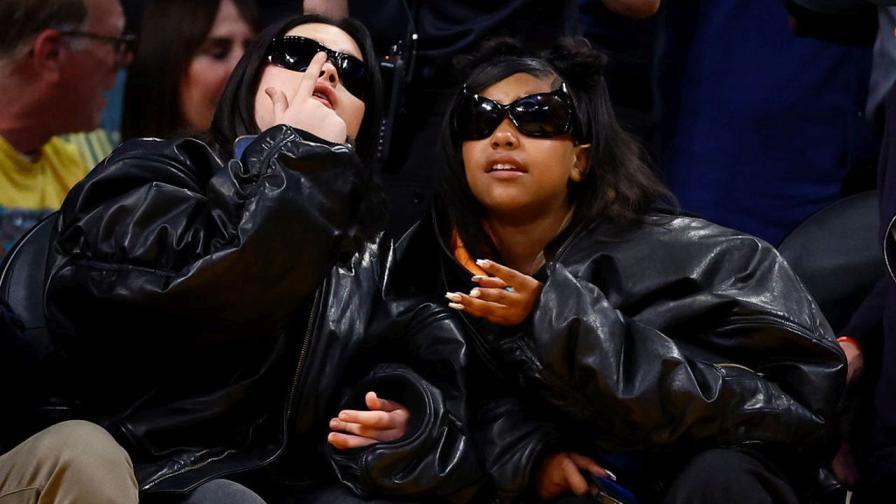 Само на 12: Норт Уест отново в центъра на вниманието с нови пиърсинги