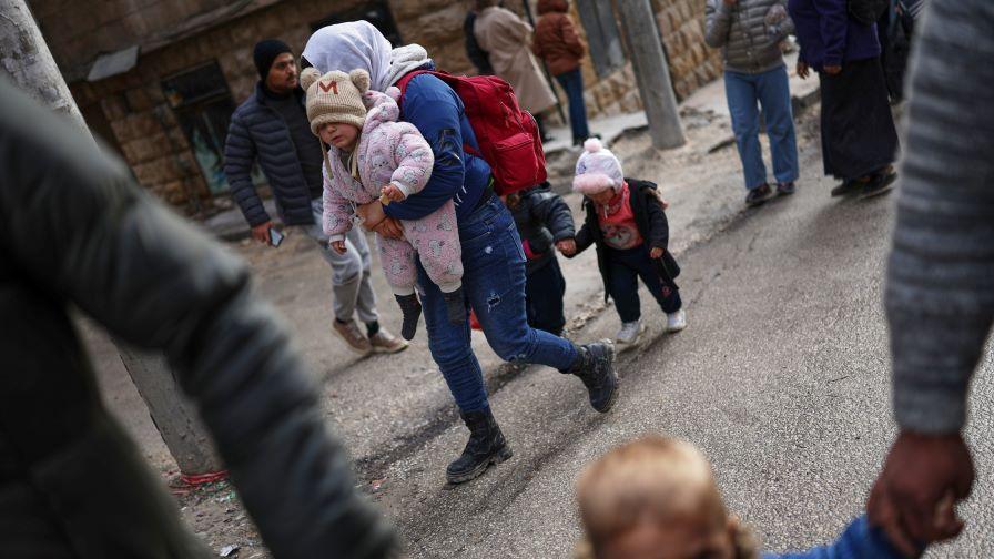 Сирийската армия отваря коридор за евакуация на цивилни в провинция Халеб