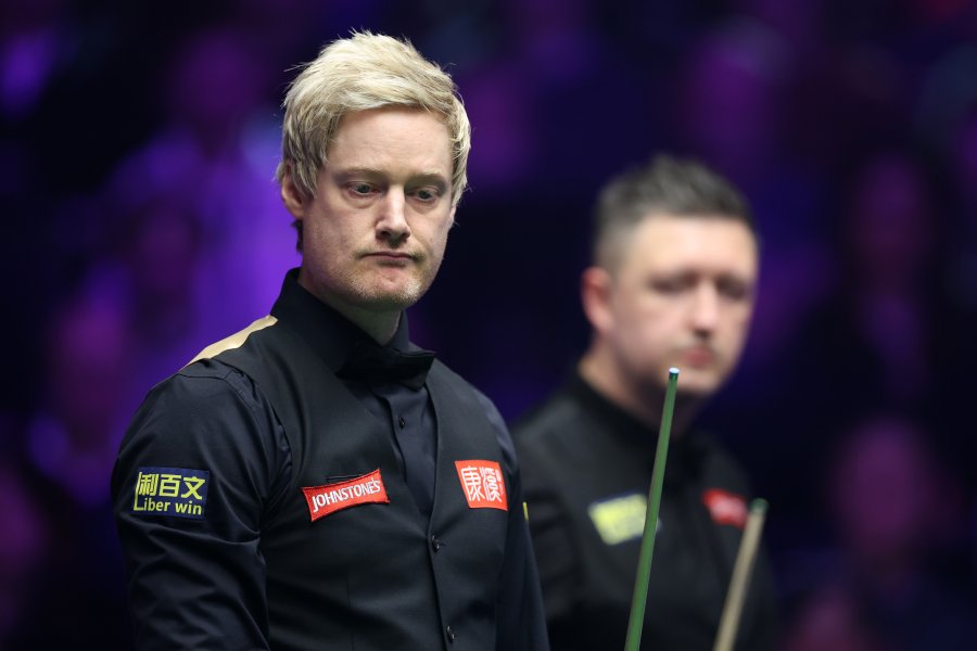 Нийл Робърстън Кайрън Уилсън1