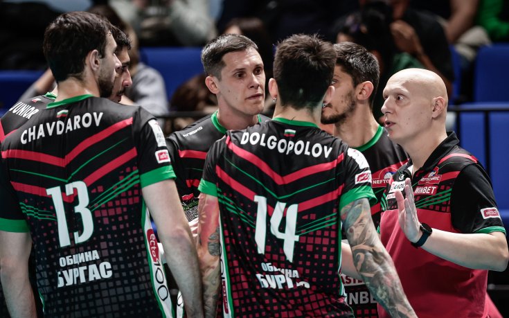 Волейболистите на Нефтохимик триумфираха с efbet Купа на България