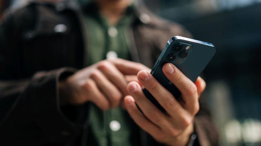 <p>Bitchat: Приложението, което плаши диктаторите</p>