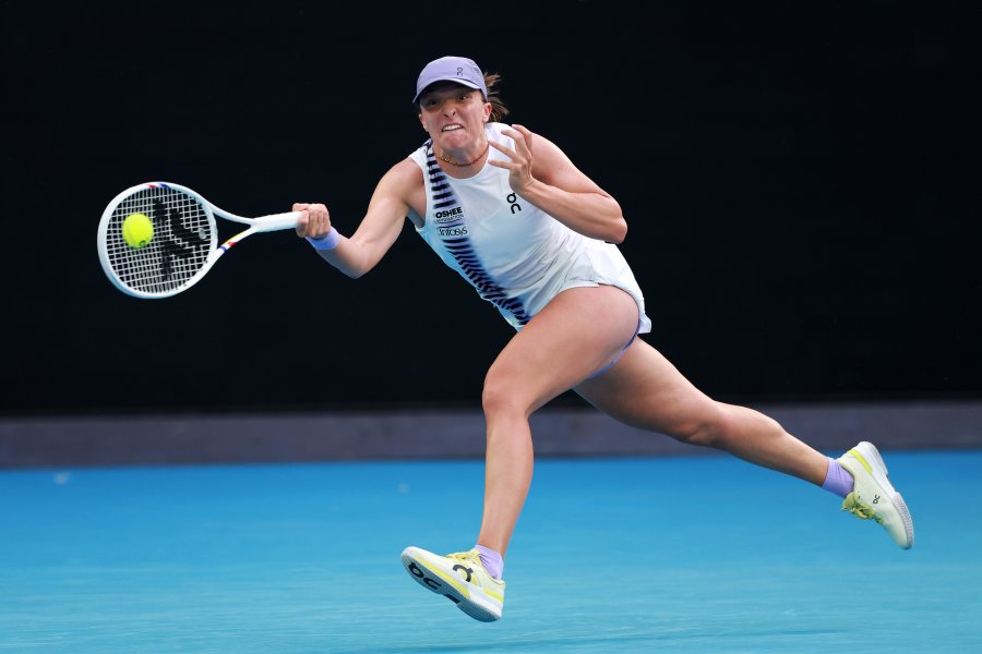 Юан Юе Ига Швьонтек1