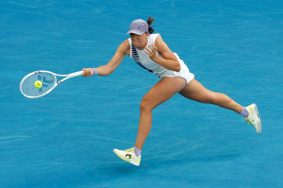 Юан Юе Ига Швьонтек1