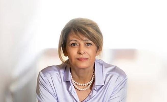 Профилната снимка на първата дама Десислава Радева предизвика вълна от реакции