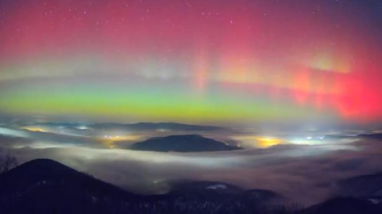 Полярно сияние от Унгария