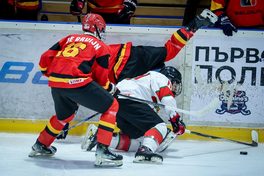 България Белгия хокей на лед до 20 години1