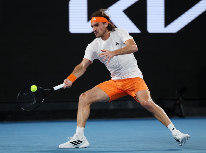 Шинтаро Мочизуки Стефанос Циципас1