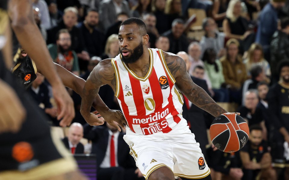 Милър-Макинтайър помогна на Цървена звезда да победи Фенербахче