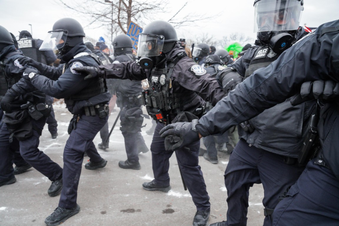 Службата за имигрантите задържала деца в Минесота