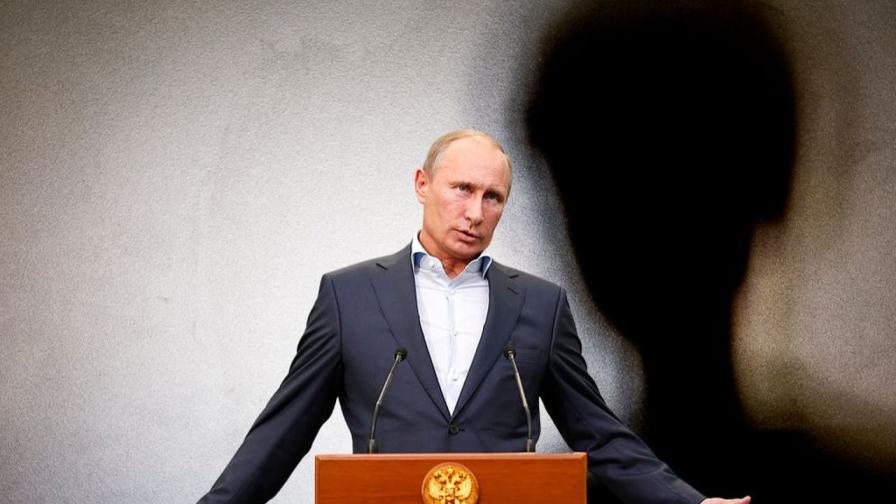 Как "г-н Никой" се изправи срещу Путин