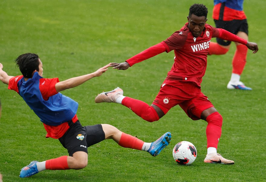 ЦСКА и Гангуон1