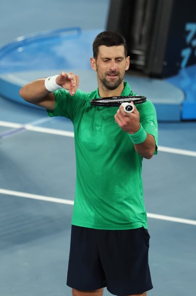 Ботик ван де Зандсхулп Новак Джокович1