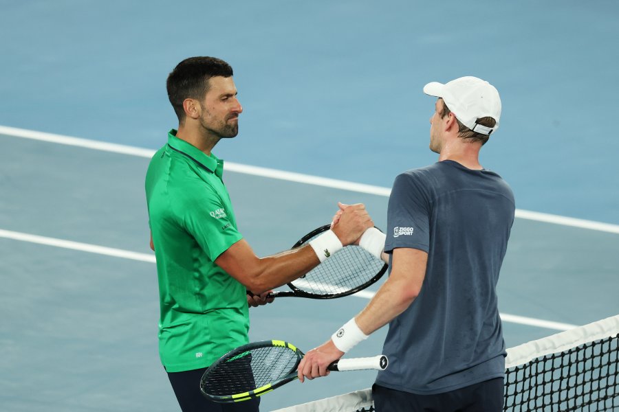 Ботик ван де Зандсхулп Новак Джокович1