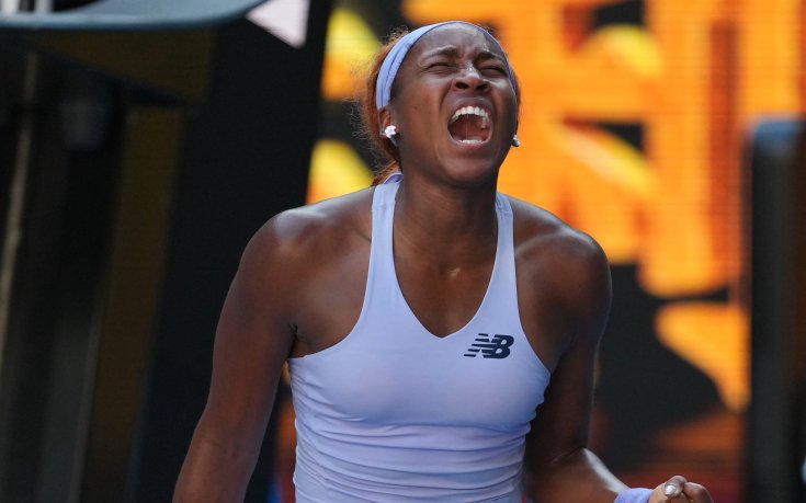 Коко Гоф оцеля в голяма битка срещу Мухова за 1/4-финал на Australian Open