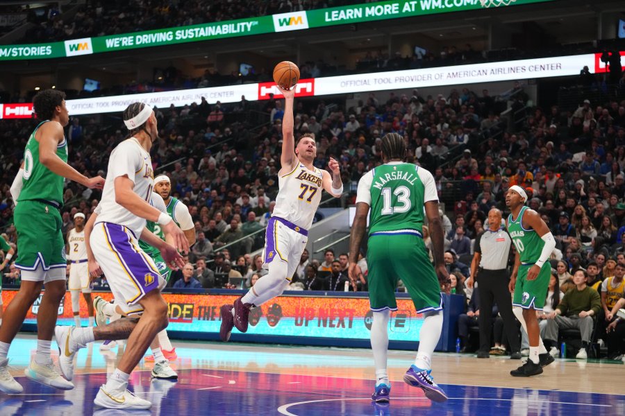 Далас Маверикс Лос Анджелис Лейкърс1