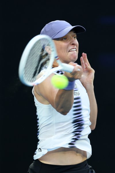 Мадисън Инглис Ига Швьонтек1