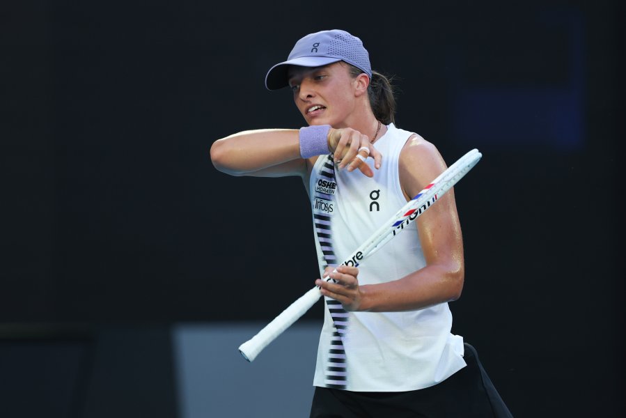 Мадисън Инглис Ига Швьонтек1