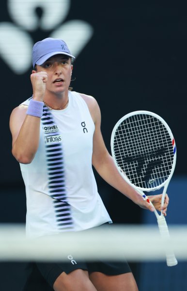 Мадисън Инглис Ига Швьонтек1