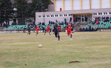 Спортист Своге и Марек със зрелищно равенство в контрола