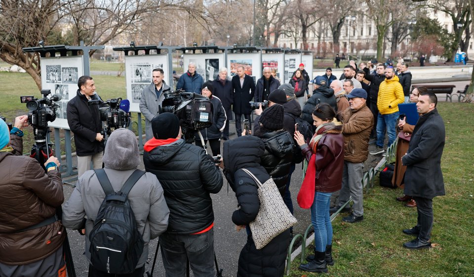 Откриване на фотоизложба в памет на великия Димитър Пенев1