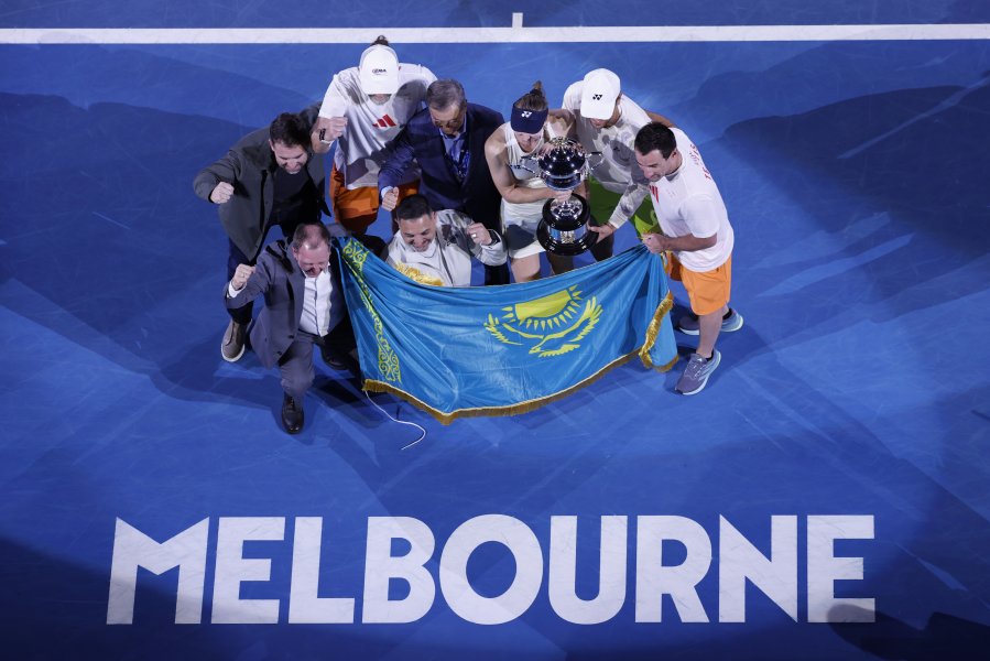 Елена Рибакина срази Арина Сабаленка за първа титла от Australian1