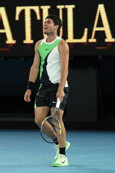 Карлос Алкарас обърна Новак Джокович и спечели първа титла от1