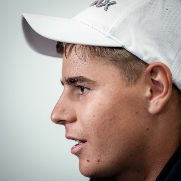 Шампионът от Australian Open Димитър Кисимов се завърна в България1