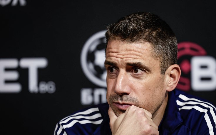 Веласкес: Переа и Сангаре трудно ще играят заедно