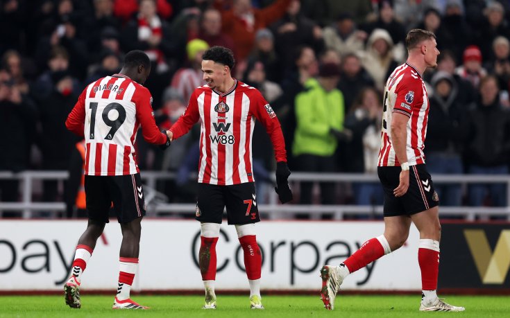 Съндърланд разби с лекота Бърнли