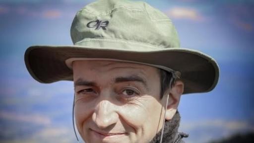 "Вие знаехте и знаете, че смърт няма": Погребаха Ивайло Калушев