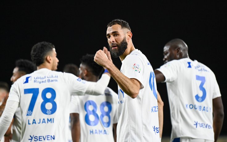 Кристиано Роналдо има за какво да се сърди - Бензема с хеттрик в дебюта си