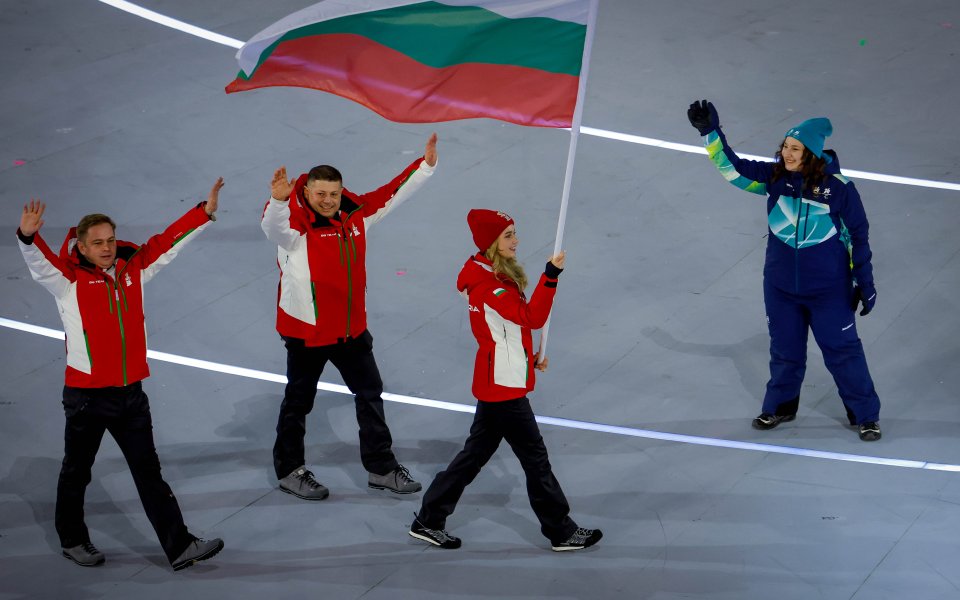 НА ЖИВО: Откриването на Олимпийските игри в Милано-Кортина, Парадът на нациите приключи