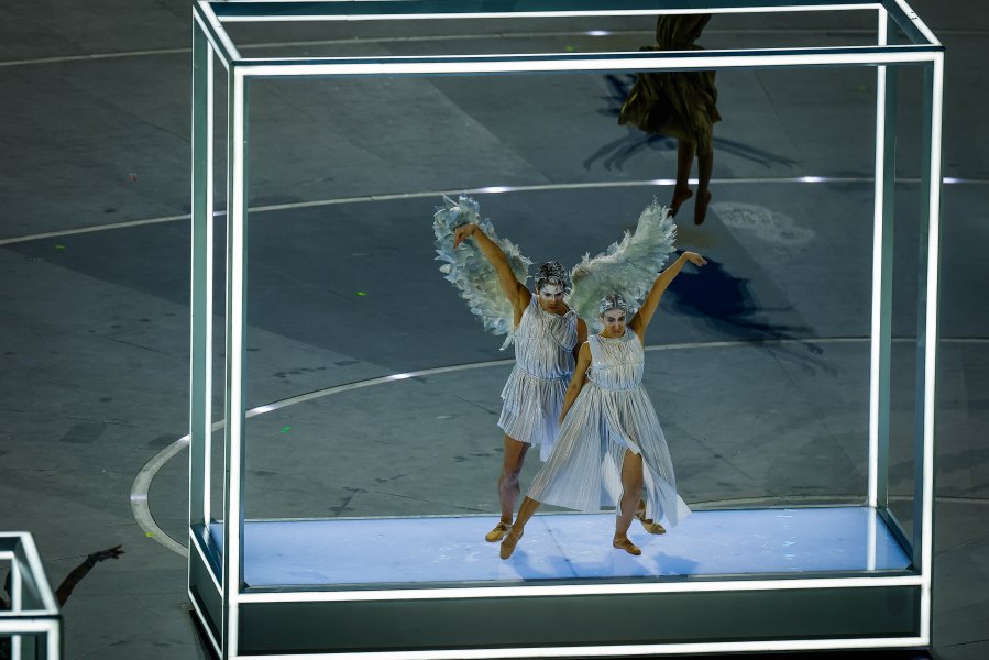 Церемонията по откриване на Зимните олимпийски игри в Милано Кортина1