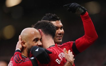 В СНИМКИ: Манчестър Юнайтед пребори Тотнъм за четвърта поредна победа