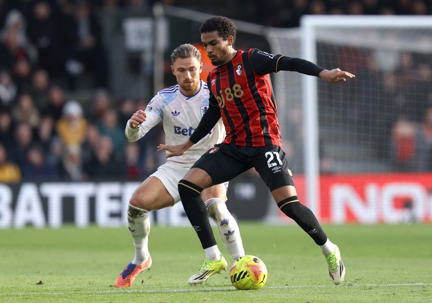 Борнемут Астън Вила1