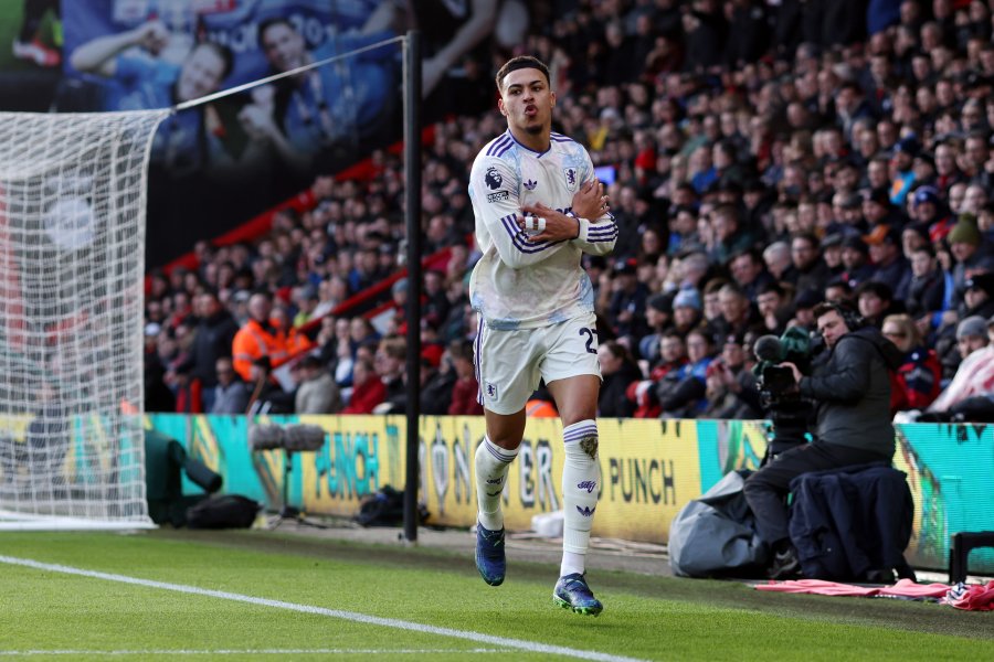 Борнемут Астън Вила1