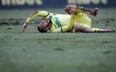 Недопустимо е да се играе футбол на тези терени, какво прави Лицензионната комисия